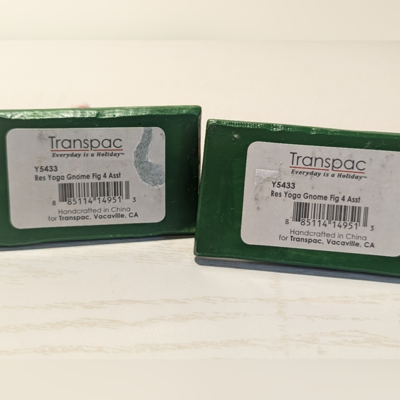 Yoga Santa Gnome Christmas Figurines Set of 2 - Picture 6 of 6